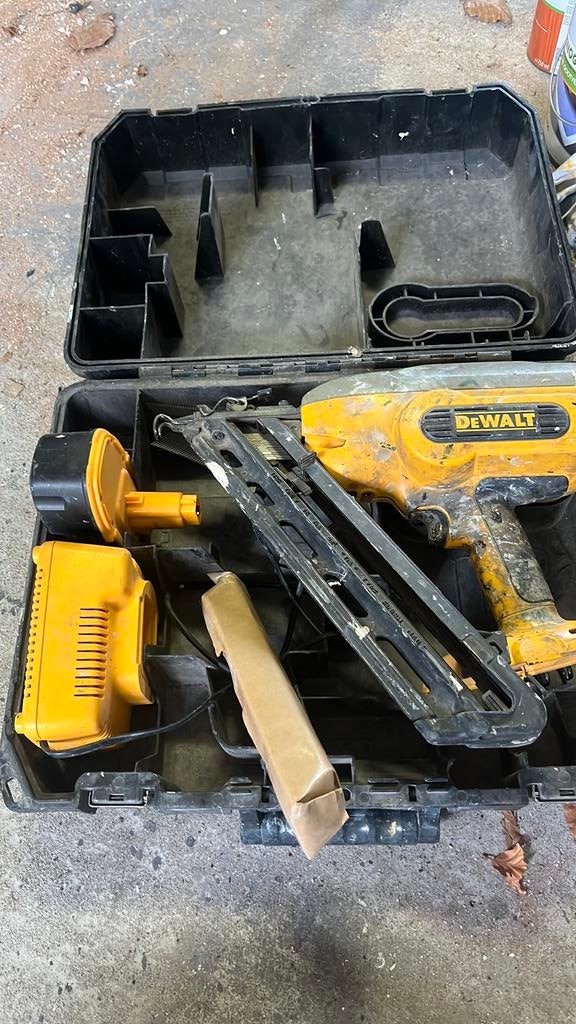 Tacker te koop, Ophalen of Verzenden, Gebruikt