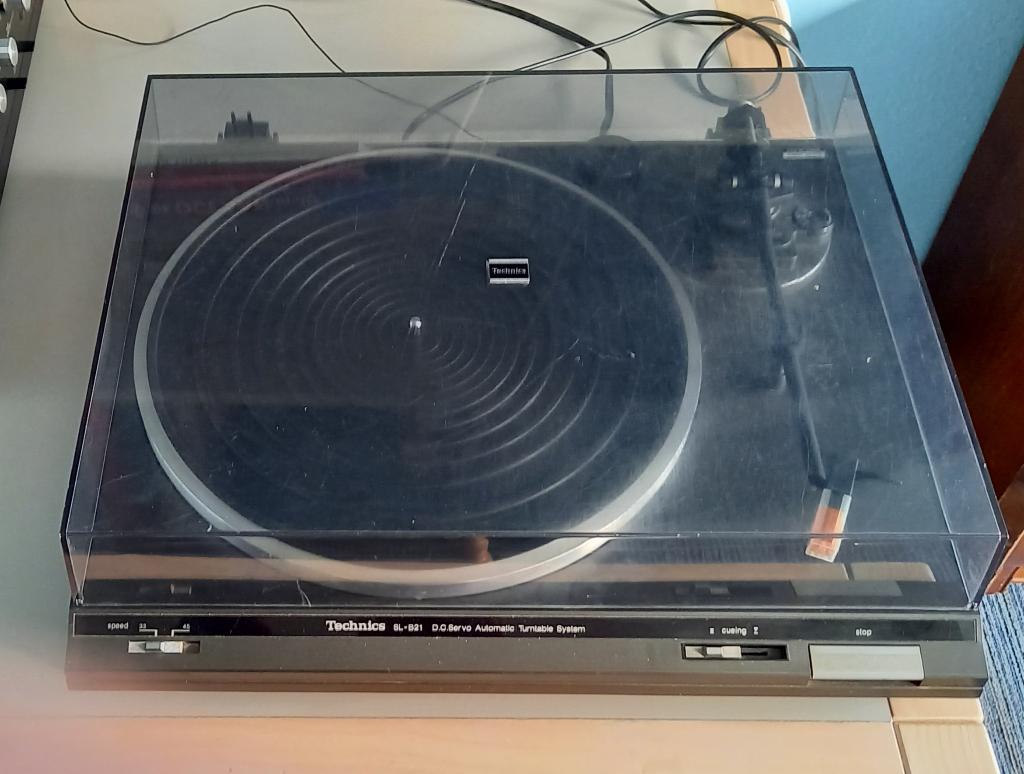 Vintage platenspeler, Ophalen, Automatisch, Zo goed als nieuw, Platenspeler