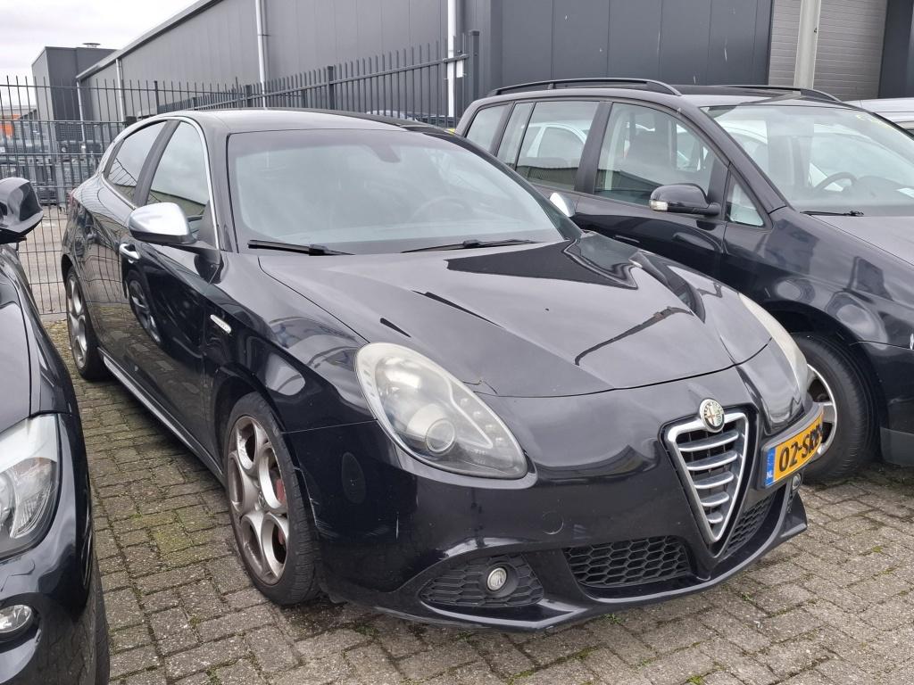 Alfa Romeo Giulietta 1.4 T Distinctive START NIET LEES TEKST, Automaat, Euro 5, 4 cilinders, Zwart