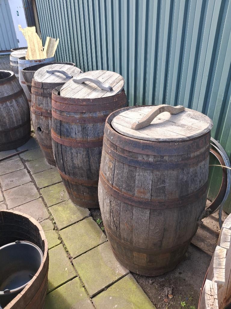 whiskyvaten met los deksel/handvat 230 liter.€ 95,00 zie fot, Tuin en Terras, Regentonnen, Ophalen, Gebruikt, 150 liter of meer