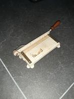 Gekartelde papiersnijder, Ophalen of Verzenden, Gebruikt, Materiaal