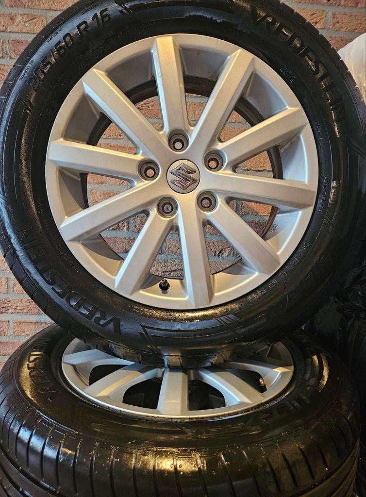 16 inch Suzuki SX4 Zomerset 5x114.3 205-60R16 7mm profiel, Ophalen, Suzuki
