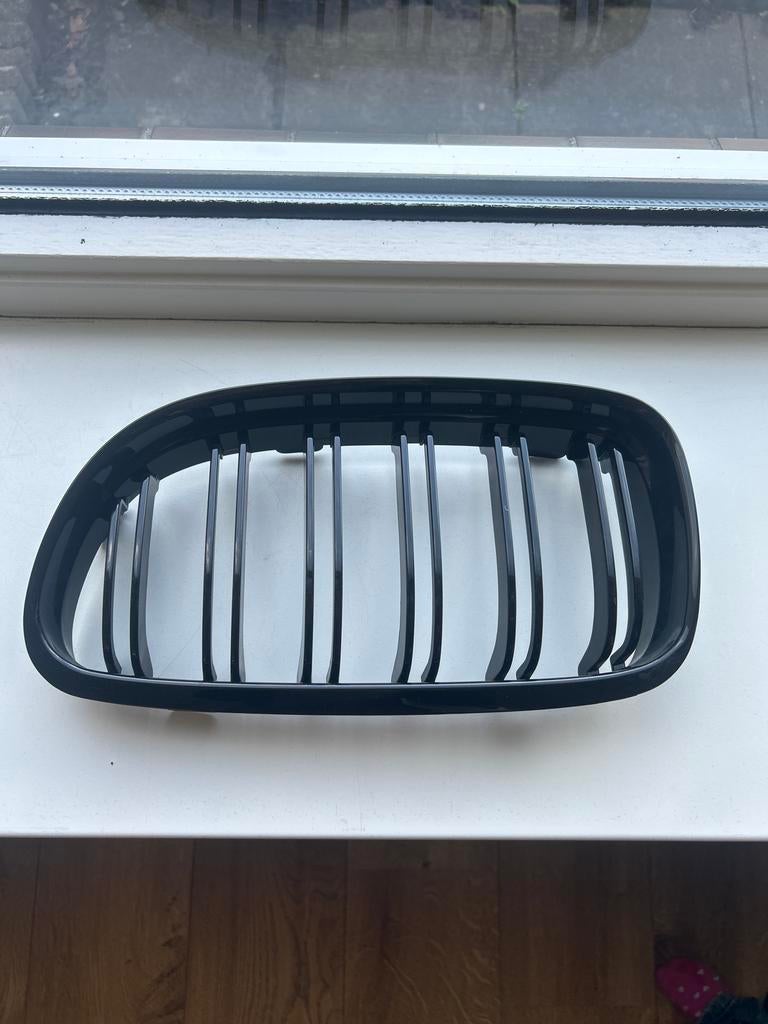 BMW Nierengrill Glanzend Zwart, Voor, Nieuw, Ophalen of Verzenden, Bumper