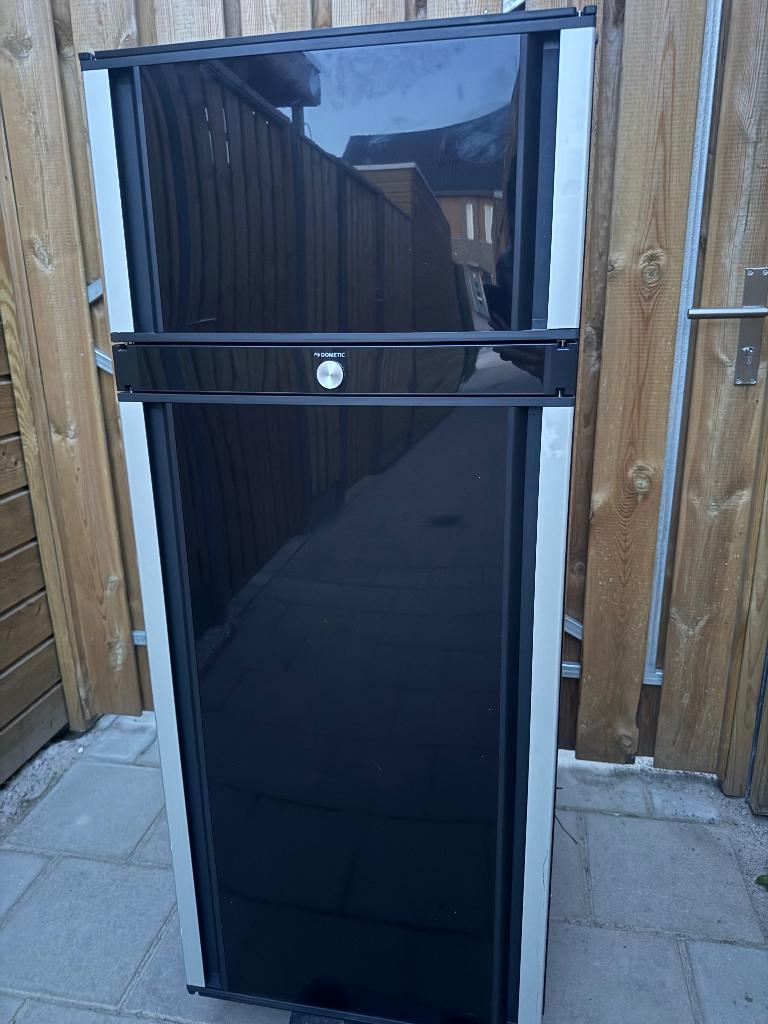 Dometic RMD 10.5 T 2024 Absorptie koelkast camper of caravan, Caravans en Kamperen, Ophalen of Verzenden, Nieuw