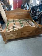 Grenen bed 180x200 cm met lattenbodems, Ophalen, Gebruikt, Beige, Tweepersoons