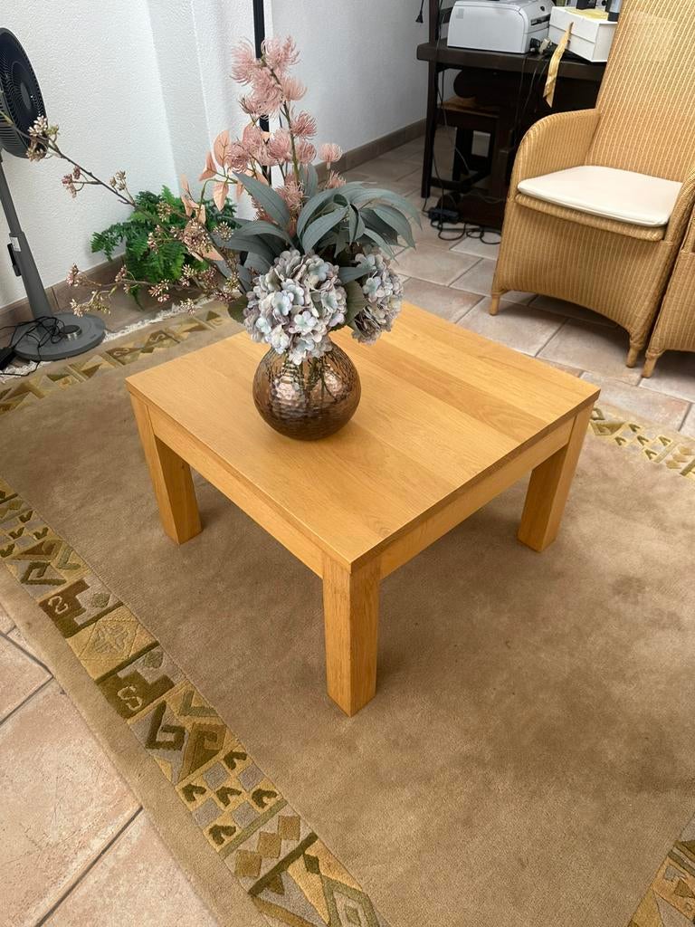 Salontafel, rieten stoelen met armleuning, vloerkleed, bank, Ophalen, Zo goed als nieuw