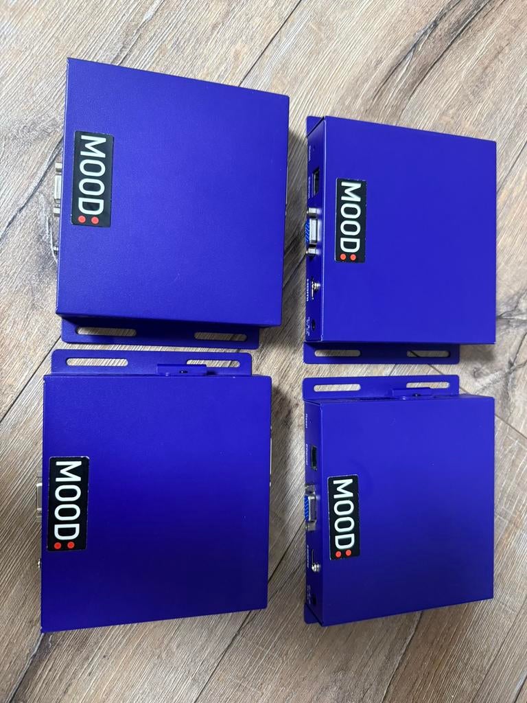 4 stuks brightsign hd222, Ophalen of Verzenden, Zo goed als nieuw, Overige uitgevers, Nederlands