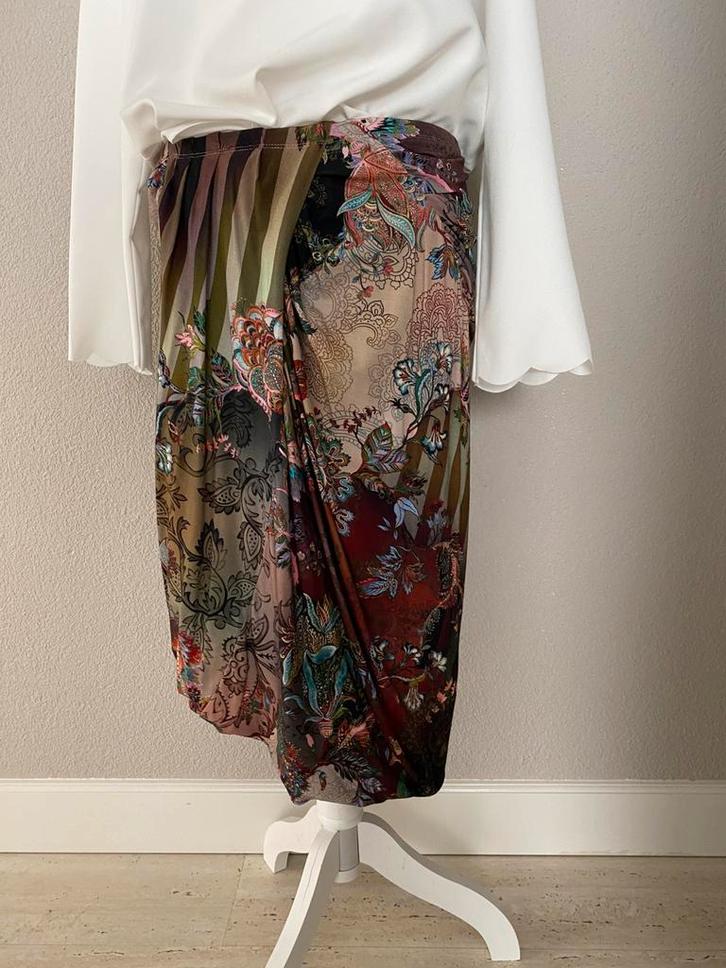 Rok La Ligna Maat L, Kleding | Dames, Rokken, Zo goed als nieuw, Maat 42/44 (L), Overige kleuren, Knielengte, Ophalen of Verzenden