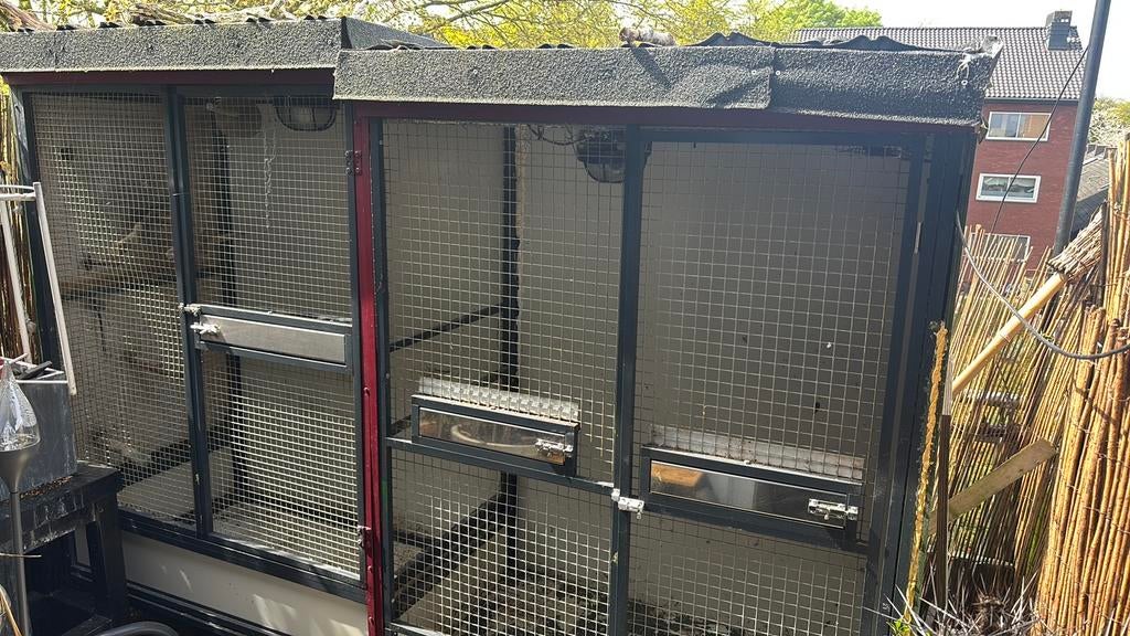 Volliere 2 aparte delen 120 breed en 160 cm hoog   (€250,-), Dieren en Toebehoren, Vogels | Hokken en Kooien, Ophalen of Verzenden
