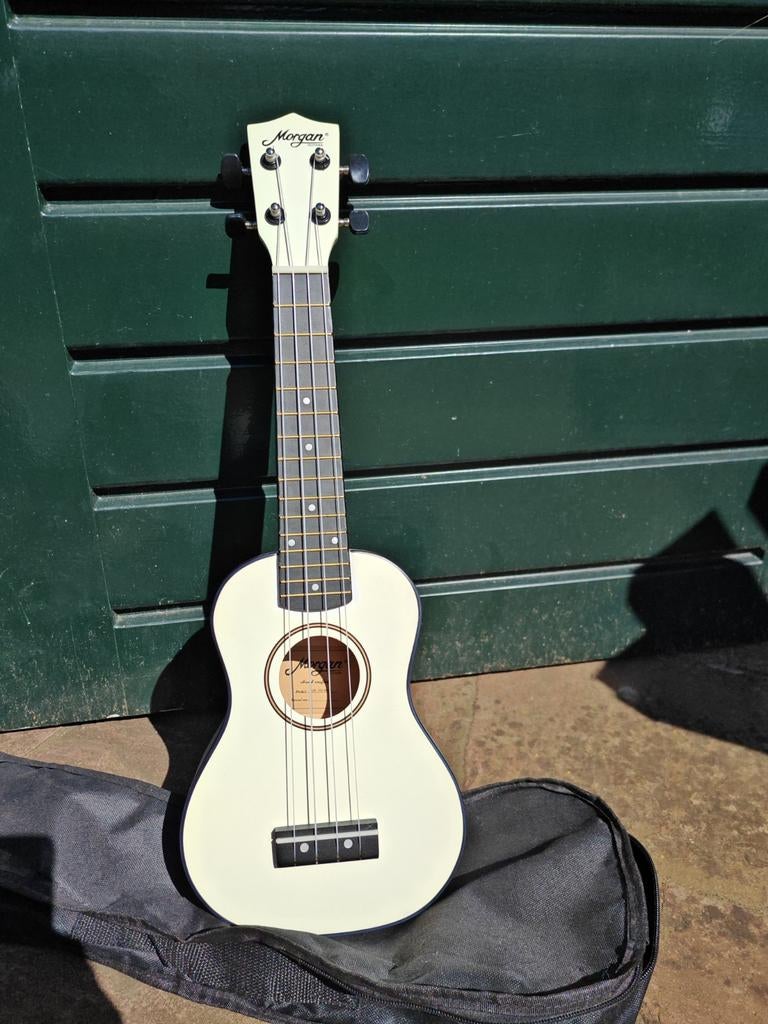 Morgan UK 100 WH ukelele ongebruikt en nieuw, Ophalen of Verzenden