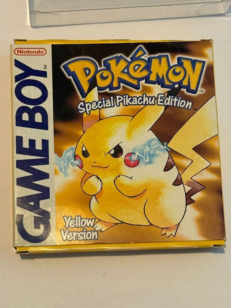 Pokémon Yellow Version - Special Pikachu Edition Game Boy, Nintendo, Gebruikt, Nintendo of Europe GmbH, Goldsteinstr. 235, 60528 Frankfurt am Main, Germany