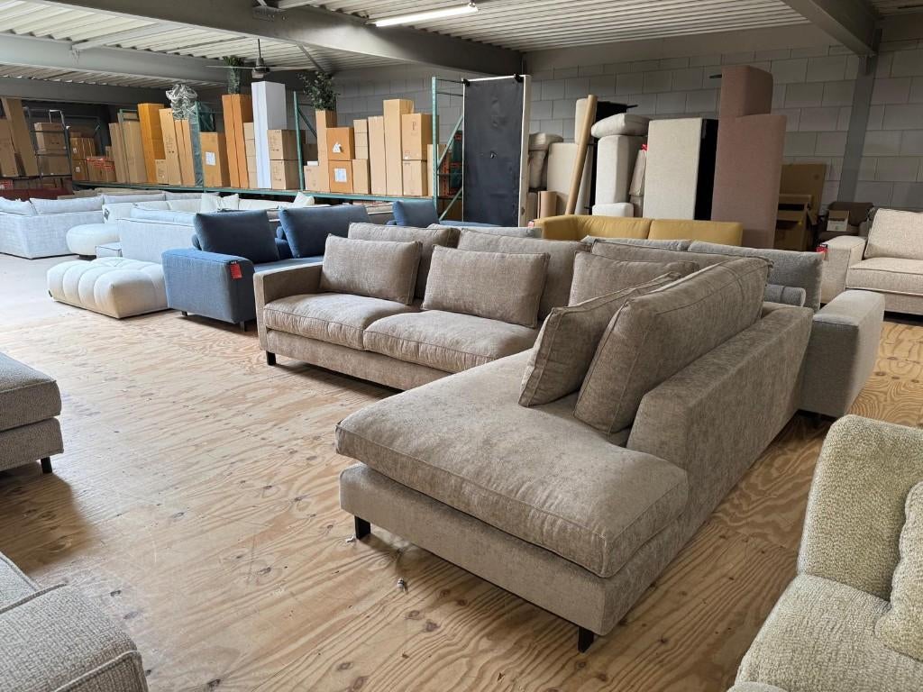 Hoekbank Gigi l Whoon l Room108 l van €2625,- voor €1599,-, Ophalen, 100 tot 125 cm, Hoekbank, 300 cm of meer