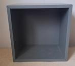 Ikea Eket kastje (35 x 35 x 25 cm) met wandrail., Ophalen of Verzenden, Zo goed als nieuw
