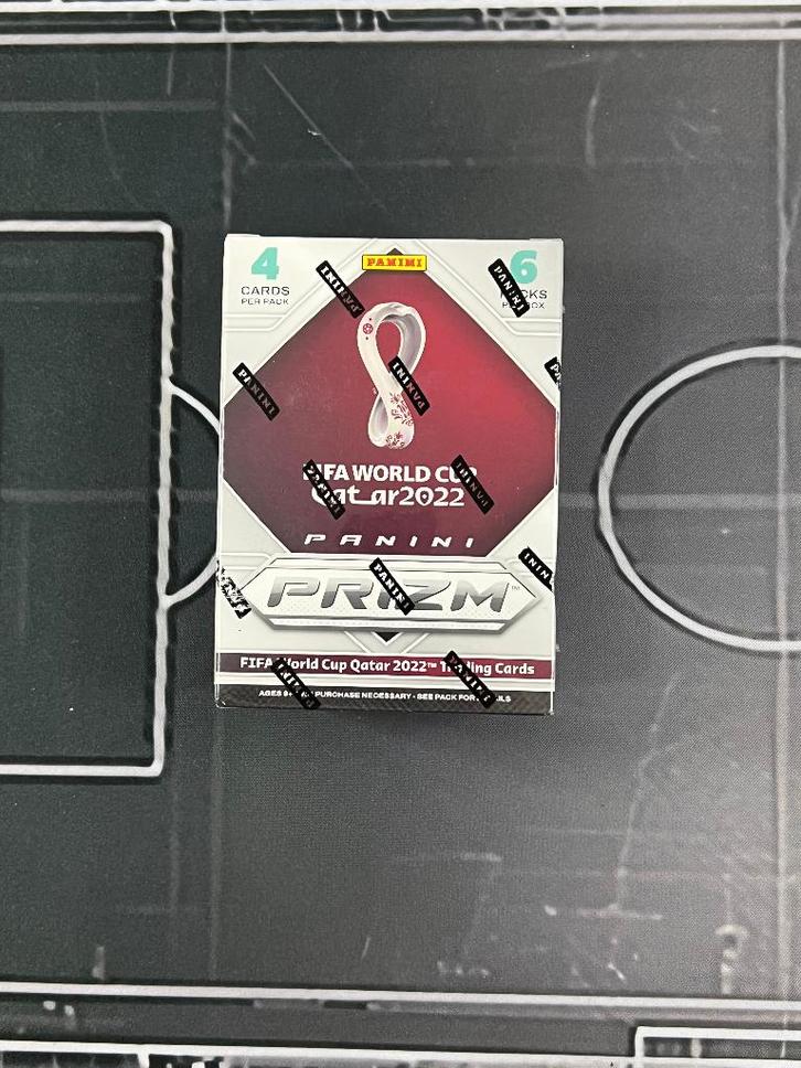 Panini Prizm FIFA World Cup 2022 Blaster Box – Sealed, Hobby en Vrije tijd, Verzamelkaartspellen | Overige, Nieuw, Boosterbox