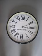 Riverdale klok, Huis en Inrichting, Woonaccessoires | Klokken, Ophalen, Zo goed als nieuw, Analoog, Wandklok