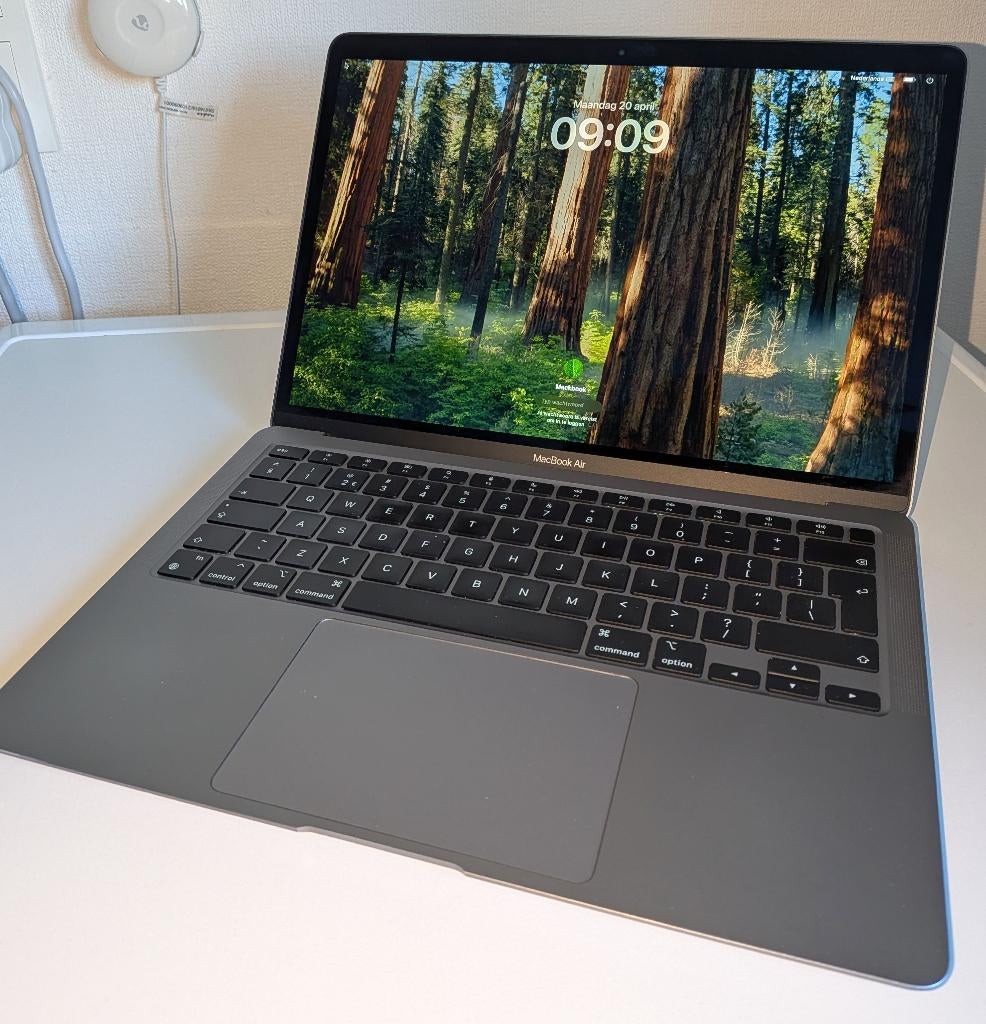 Apple MacBook Air 13" Retina, M1 chip, 8Gb RAM en 256Gb RAM, 256 GB, Qwerty, 8 GB, 13 inch