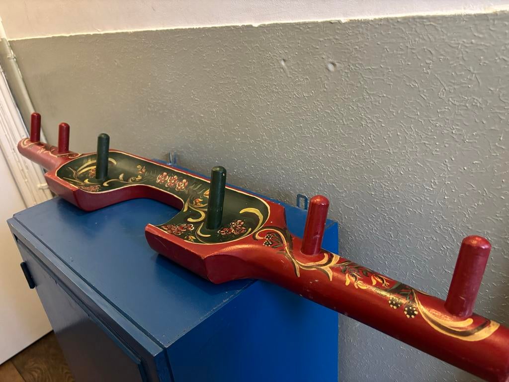 Houten wandkapstok Hindelooper stijl, Gebruikt, Minder dan 100 cm, Hout, Ophalen