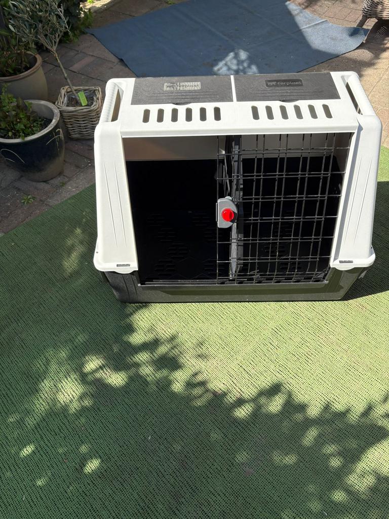 Ferplast honden bench, Dieren en Toebehoren, Ophalen of Verzenden, Zo goed als nieuw