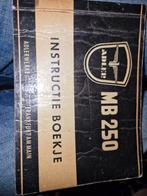 Adler  mb 250 instructie boekje, Ophalen of Verzenden, Gelezen