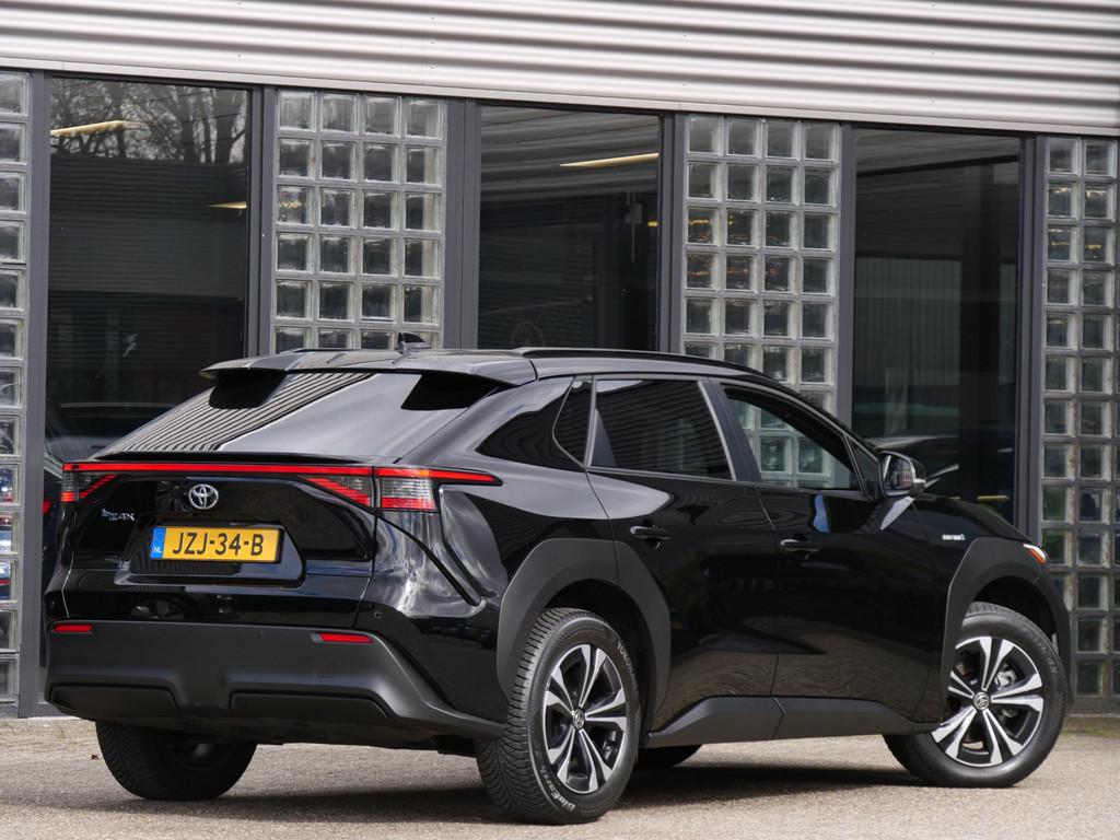 Toyota bZ4X 71kWh/ 360° CAMERA/ ELEKT. KLEP/ HALF LEDEREN I, Gebruikt, 750 kg, 71 kWh, 204 pk