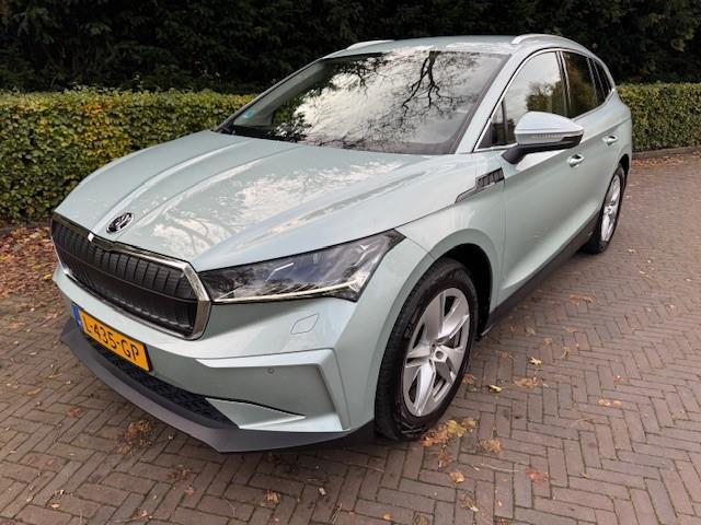 Skoda Enyaq iV 80 BEV 204PK 77KWH/SOH 90% /HLEER/GARANTIE, Auto's, Skoda, Automaat, Achterwielaandrijving, Gebruikt, 495 min