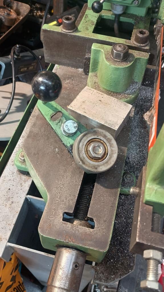 Electrische beugelzaagmachine opknapper., Doe-het-zelf en Verbouw, Gereedschap | Zaagmachines, Gebruikt, Overige typen, 1200 watt of meer