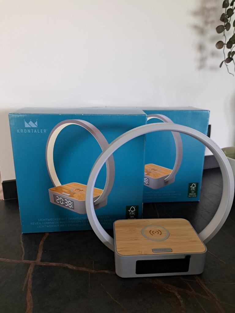 2x Wake-up-light, wekker, draadloos oplader, Witgoed en Apparatuur, Wekkers, Ophalen of Verzenden
