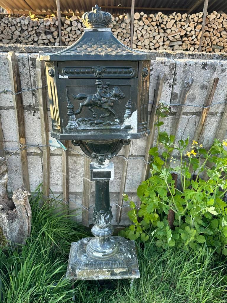 Brievenbus staand vintage groen klassiek ruiter paard, Ophalen, Gebruikt, Staande brievenbus