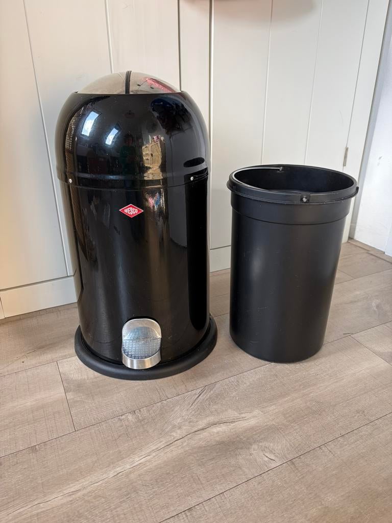 Wesco Kickmaster 33 liter. Hoogte 69cm en doorsnede 37,5cm, Overige materialen, Met pedaal, 50 tot 75 cm, Ophalen of Verzenden