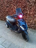 Piaggo zip 50cc 4t, Fietsen en Brommers, Scooters | Piaggio, Ophalen of Verzenden, Zo goed als nieuw, Benzine, Zip