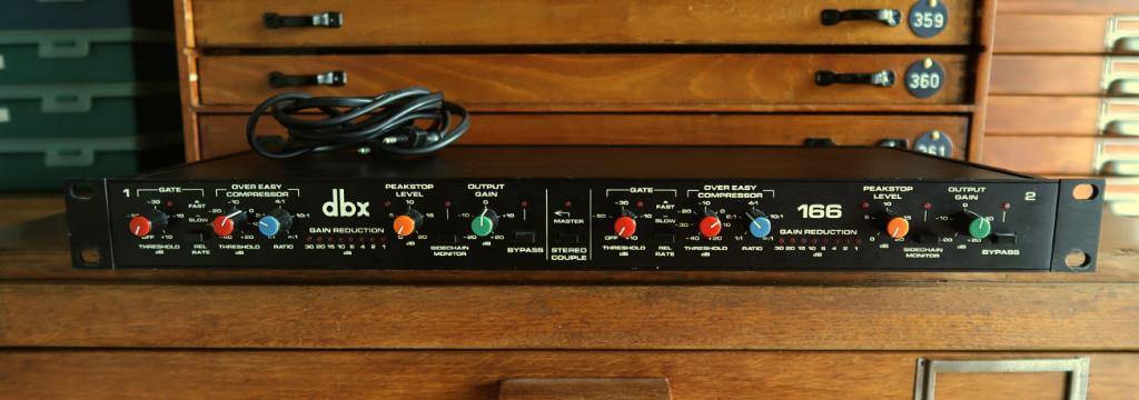 dbx 166, Muziek en Instrumenten, Effecten, Ophalen of Verzenden, Gebruikt, Compressor