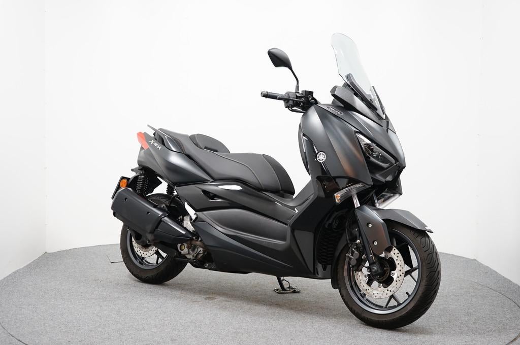 Yamaha X-MAX 300 Iron Max (bj 2019), Motoren, Motoren | Yamaha, Scooter, 292 cc, Bedrijf, Traction Control