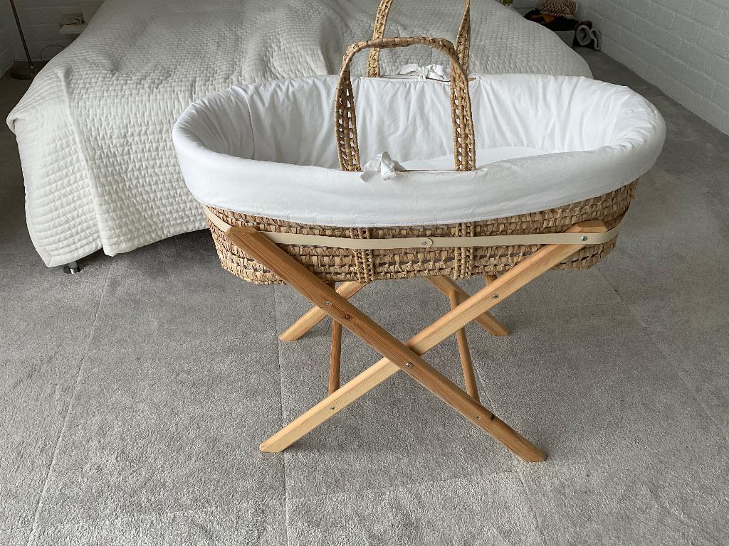 Mozes wieg met standaard, Kinderen en Baby's, Babywiegjes en Ledikanten, Ophalen, Gebruikt, Wieg