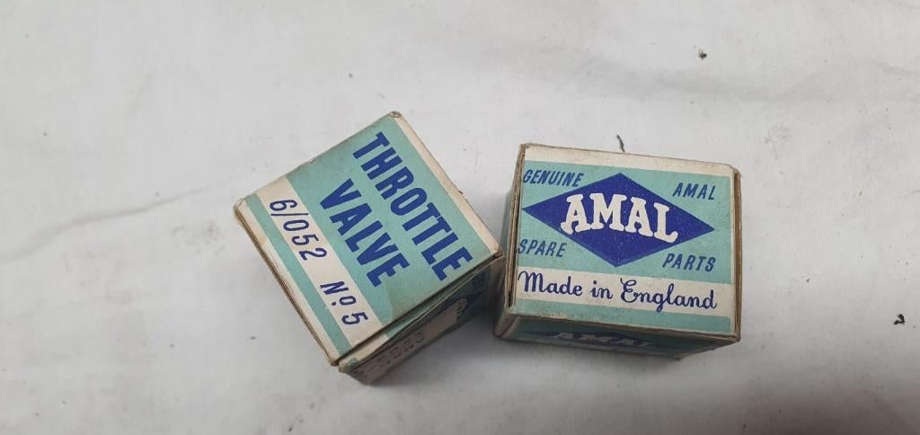 Amal gaschuif 2x NOS origineel BSA Ariel Norton etc, Ophalen, Nieuw