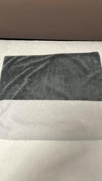 Optidee pluche  kussensloop grijs/wit, Eenpersoons, Hoeslaken of Sloop, Ophalen of Verzenden, Zo goed als nieuw