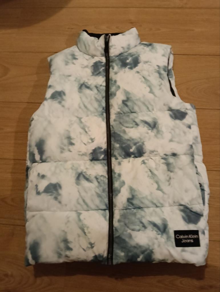 Bodywarmer, Kinderen en Baby's, Kinderkleding | Maat 176, Ophalen of Verzenden, Zo goed als nieuw