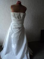 trouwjurk kunstzijde en kant mt 38, Kleding | Dames, Trouwkleding en Trouwaccessoires, Ophalen of Verzenden, Zo goed als nieuw