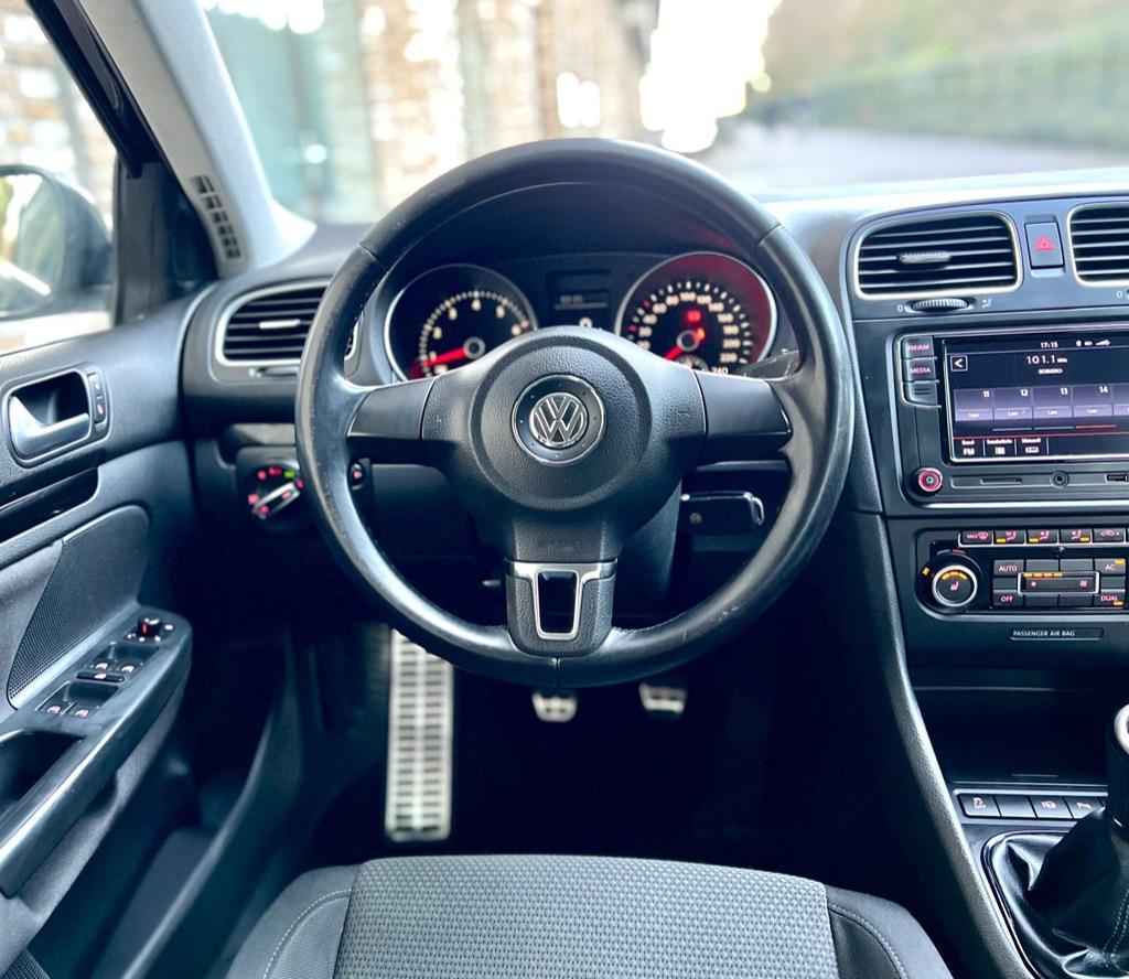 Volkswagen Golf Variant 2011 | R-Line | Park Assist | Scherm, Voorwielaandrijving, USB, Stof, 4 cilinders