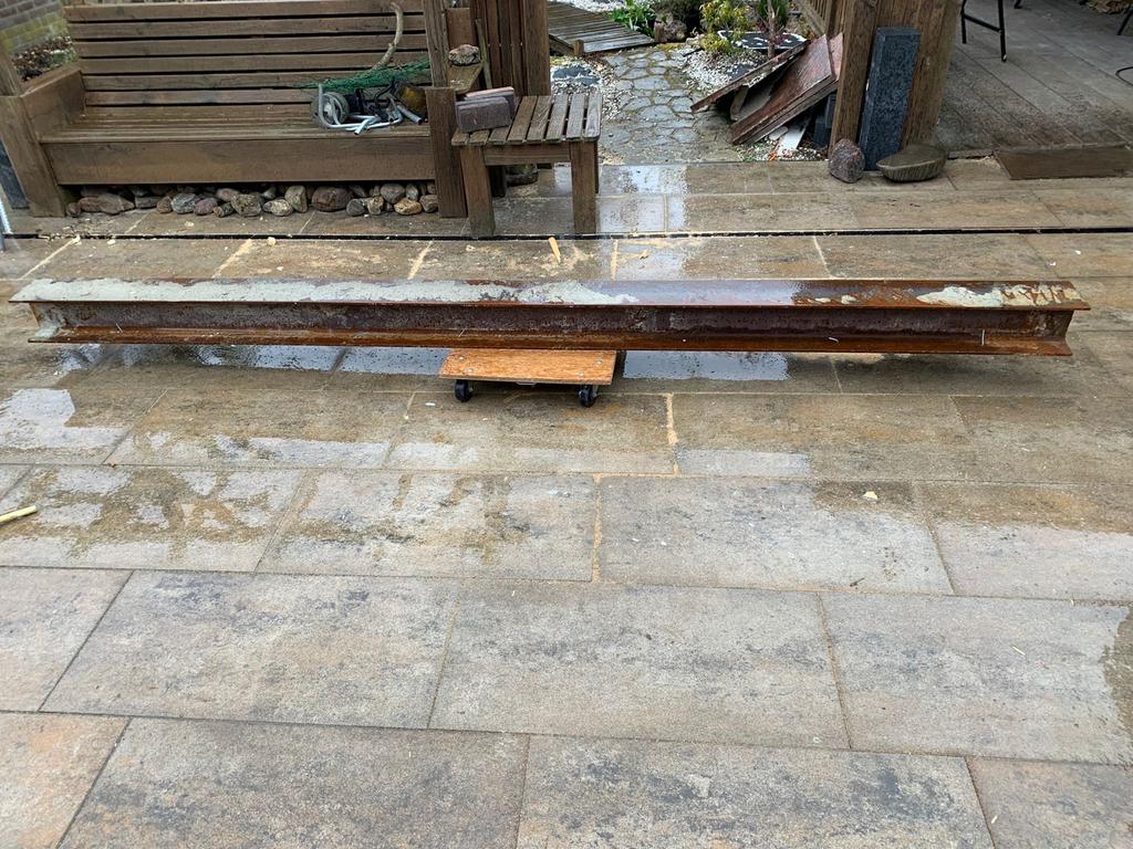Stalen balk 325 cm lang, Doe-het-zelf en Verbouw, Metalen, Ophalen, Gebruikt, IJzer