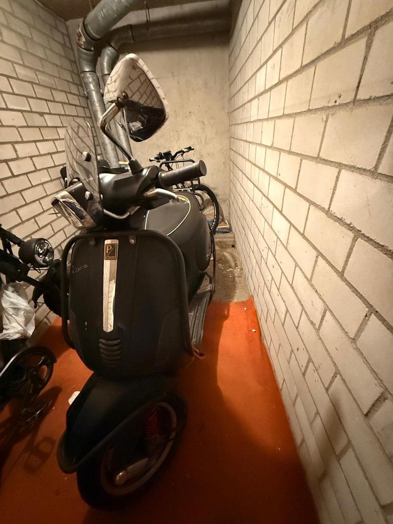 Vespa S Scooter - Mat Zwart, Fietsen en Brommers, Scooters | Vespa, Ophalen, Gebruikt, Vespa S, Benzine