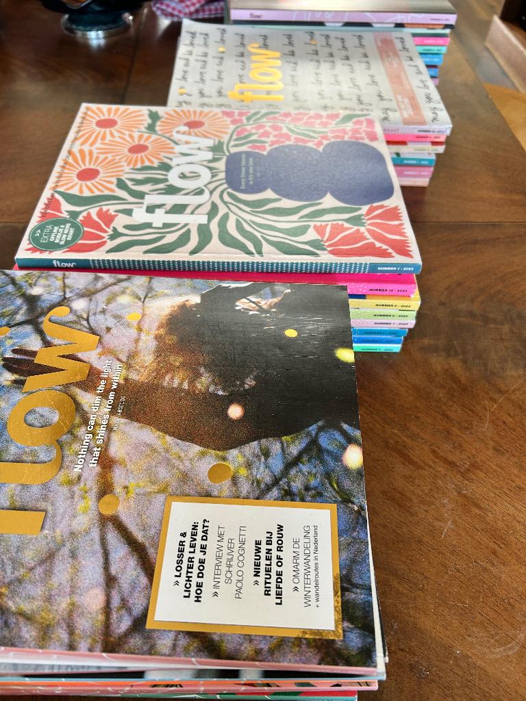 FLOW tijdschriften, Boeken, Tijdschriften en Kranten, Ophalen, Zo goed als nieuw, Damesbladen