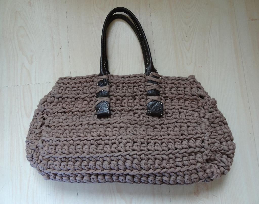 HANDTAS, Sieraden, Tassen en Uiterlijk, Tassen | Damestassen, Ophalen of Verzenden, Zo goed als nieuw, Bruin, Handtas