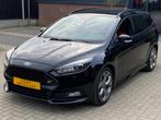Ford Focus Wagon 2.0 ST 250 PK NIEUWSTAAT XENON LED NAVI CRU, 15 km/l, Gebruikt, Zwart, 4 cilinders