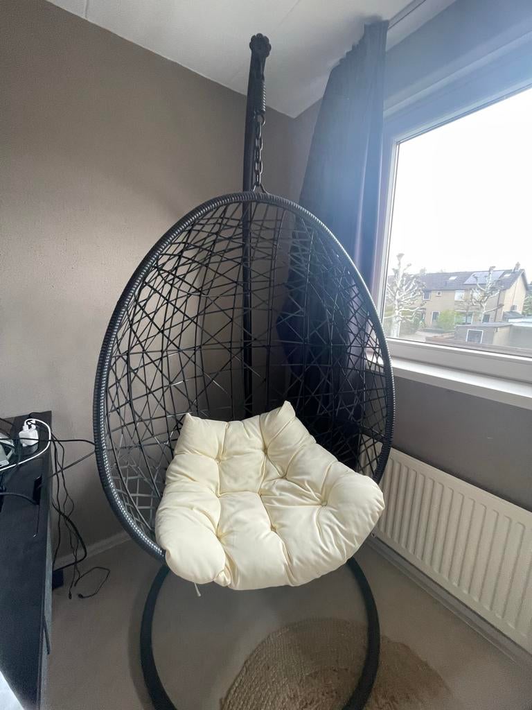 Hangstoel Swing met standaard - Zwart, Gebruikt, Zwart, Ophalen of Verzenden, Metaal