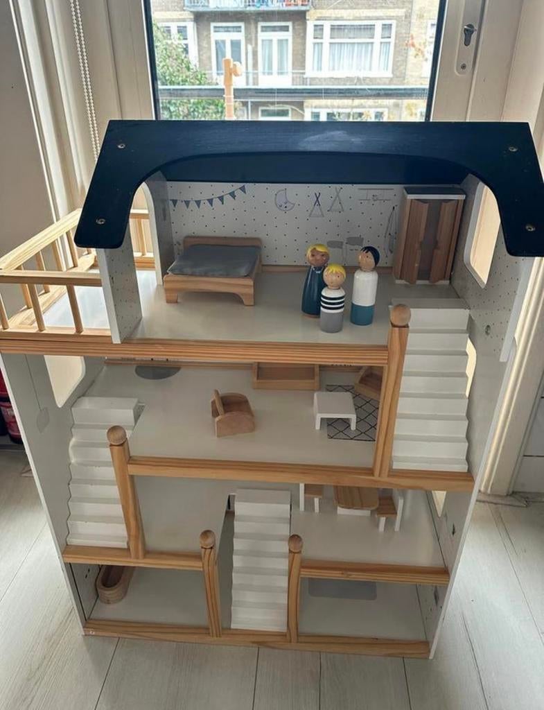 Petit amelie poppenhuis, Ophalen, Gebruikt, Poppenhuis