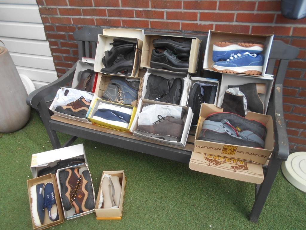 Restpartij nieuwe schoenen, Diversen, Ophalen, Nieuw