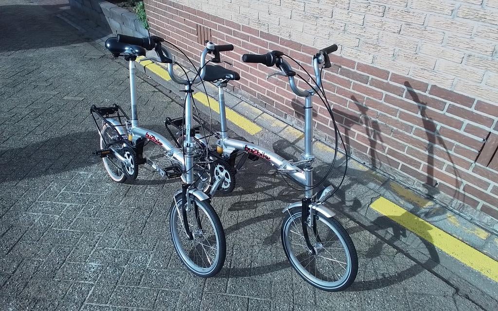 2 BuzBike Vouwfietsen, Ophalen