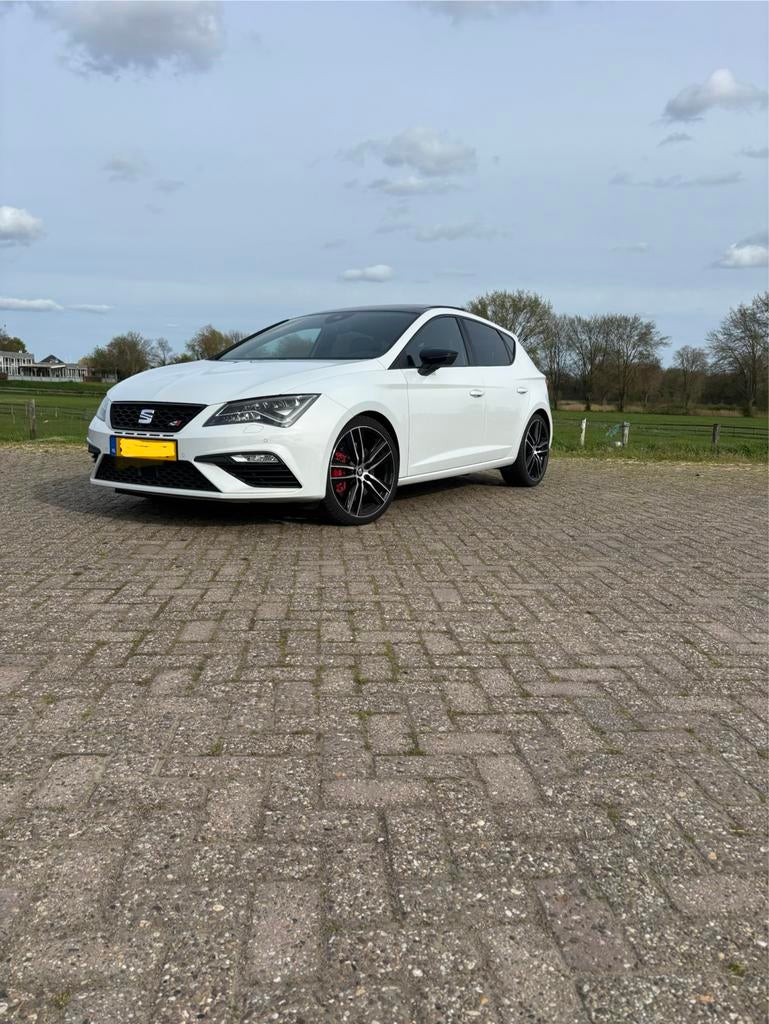 Seat Leon 2.0 TSI 300PK Dsg-6 2017 Wit, Auto's, 15 km/l, 1321 kg, 4 cilinders, 1984 cc