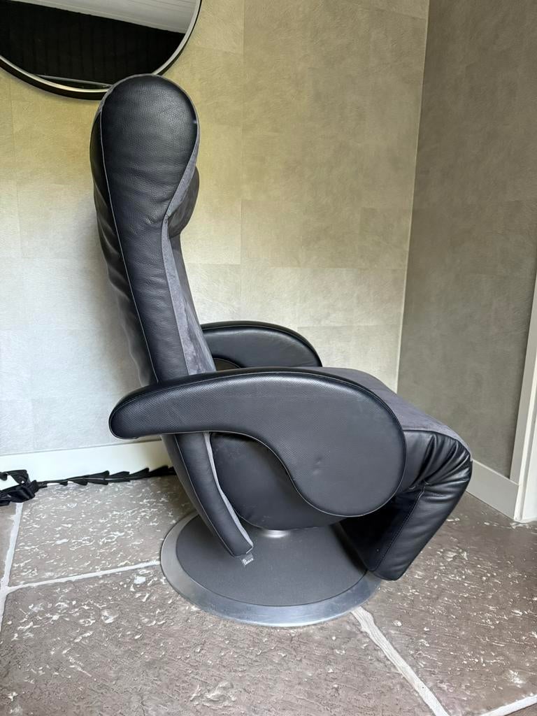 Luxe Leolux Helical relaxfauteuil met duomotor, Huis en Inrichting, Fauteuils, Leolux, ., Design, Leer