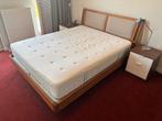 Massief houten boxspring (valhal) 160 x 200, Ophalen, Gebruikt, Bruin, Tweepersoons